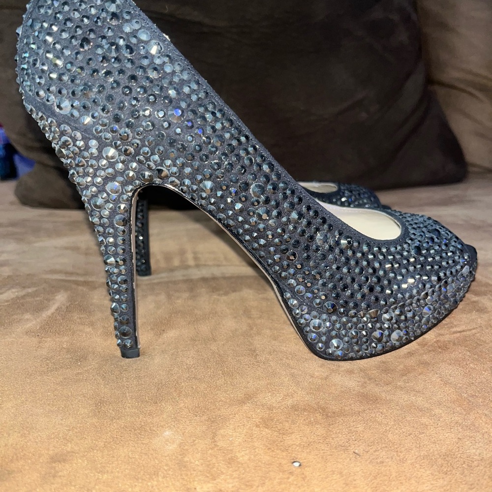 Enzo Angiolini Black Sequin Heels - Picture 2 of 4